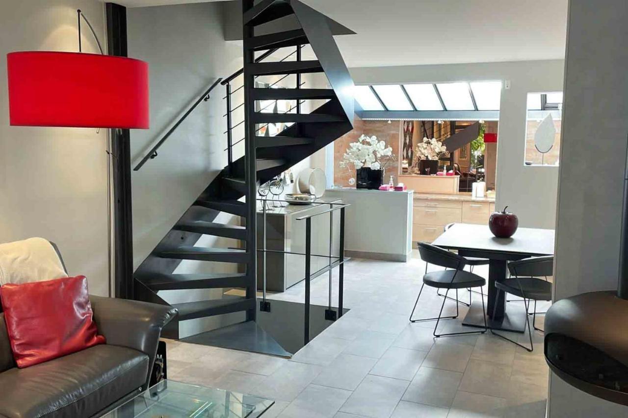 Charming Townhouse With Garden In The City Of Love باريس المظهر الخارجي الصورة