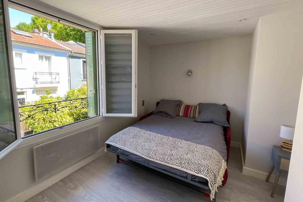 Charming Townhouse With Garden In The City Of Love باريس المظهر الخارجي الصورة